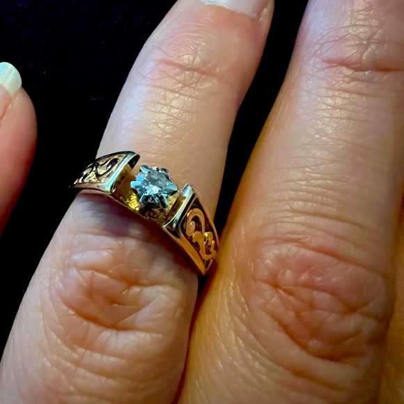 Vintage gold diamond ring 💍 - Picture 1 of 5